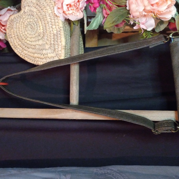 1 of a kind Handcrafted small shoulder bag - Picture 3 of 12